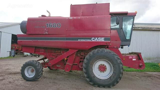 Case IH 1680 穀物収穫機