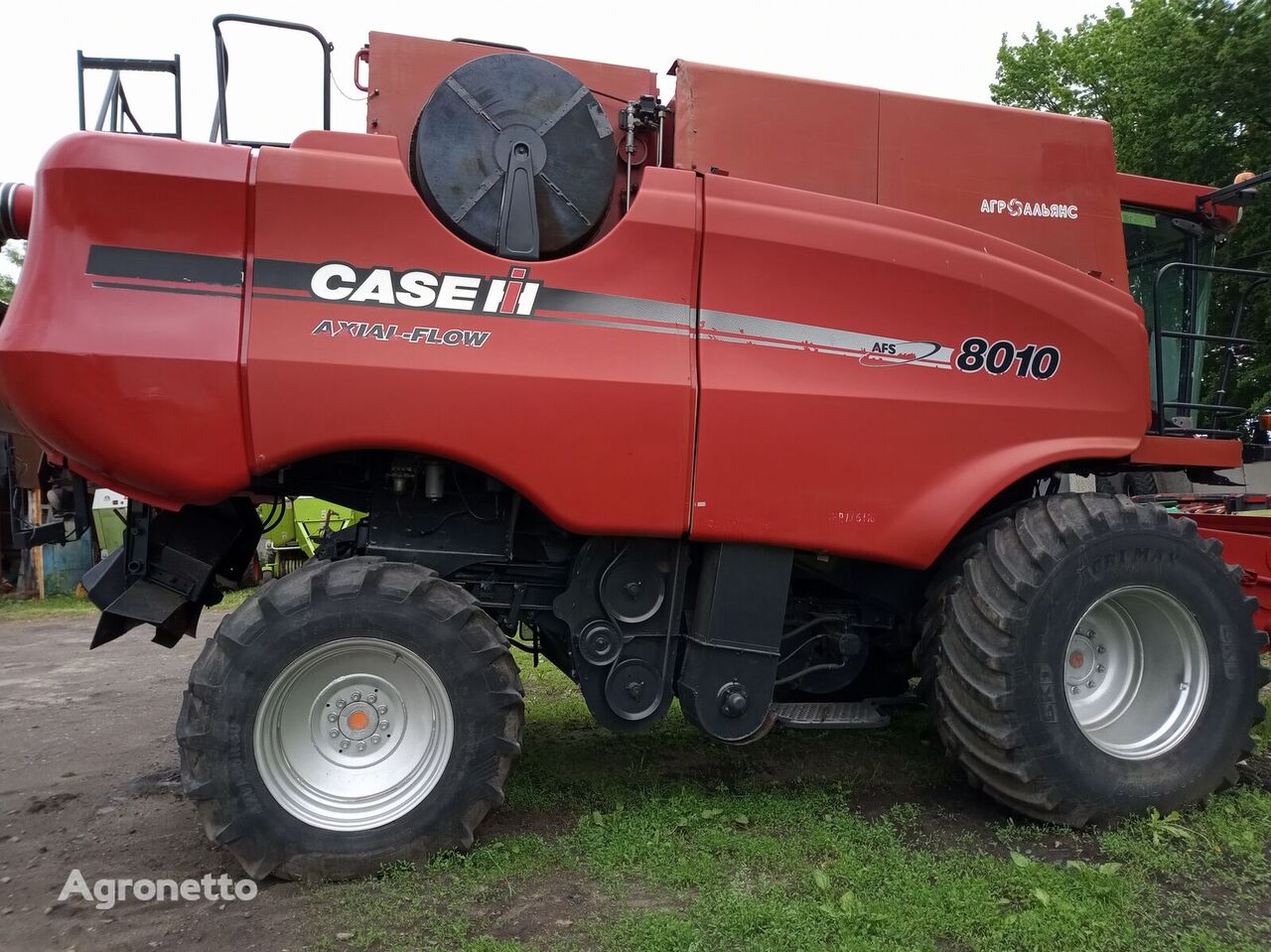 Case IH 8010 Axial-Flow 穀物収穫機