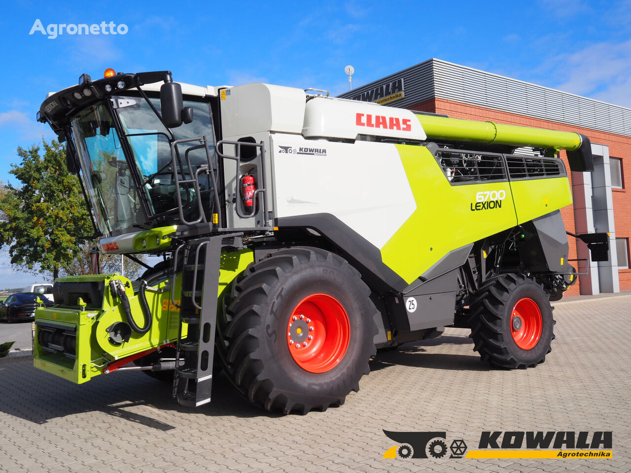 Claas Lexion 6700 + V930  穀物収穫機