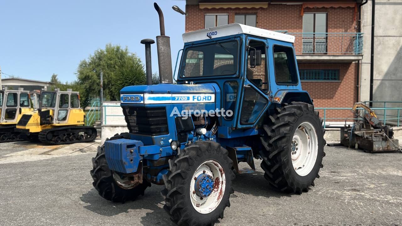 Ford 7700  ホイールトラクター